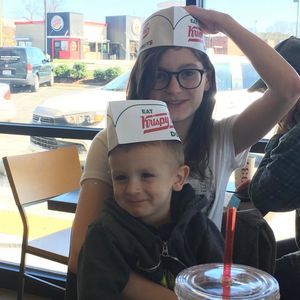 Meet your Posher, Jennah renee